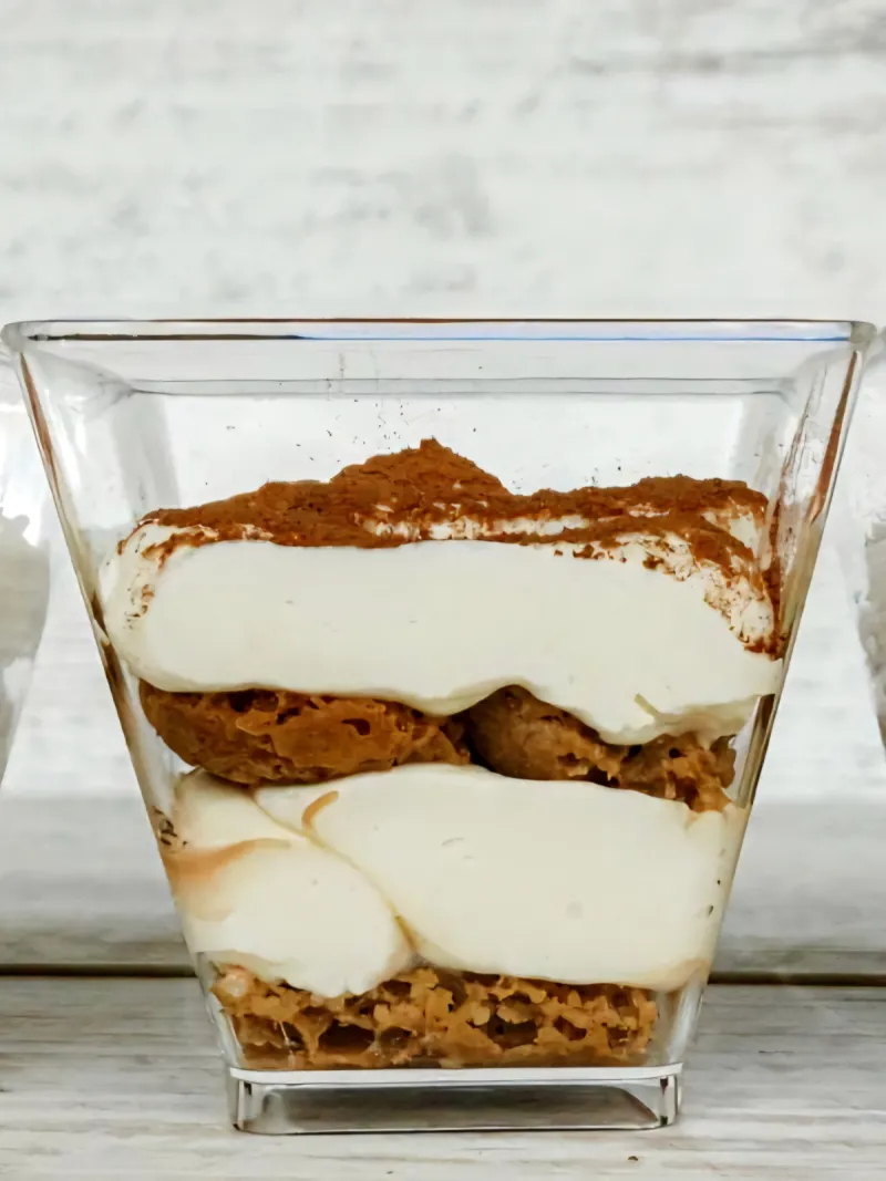 Shot tiramisú